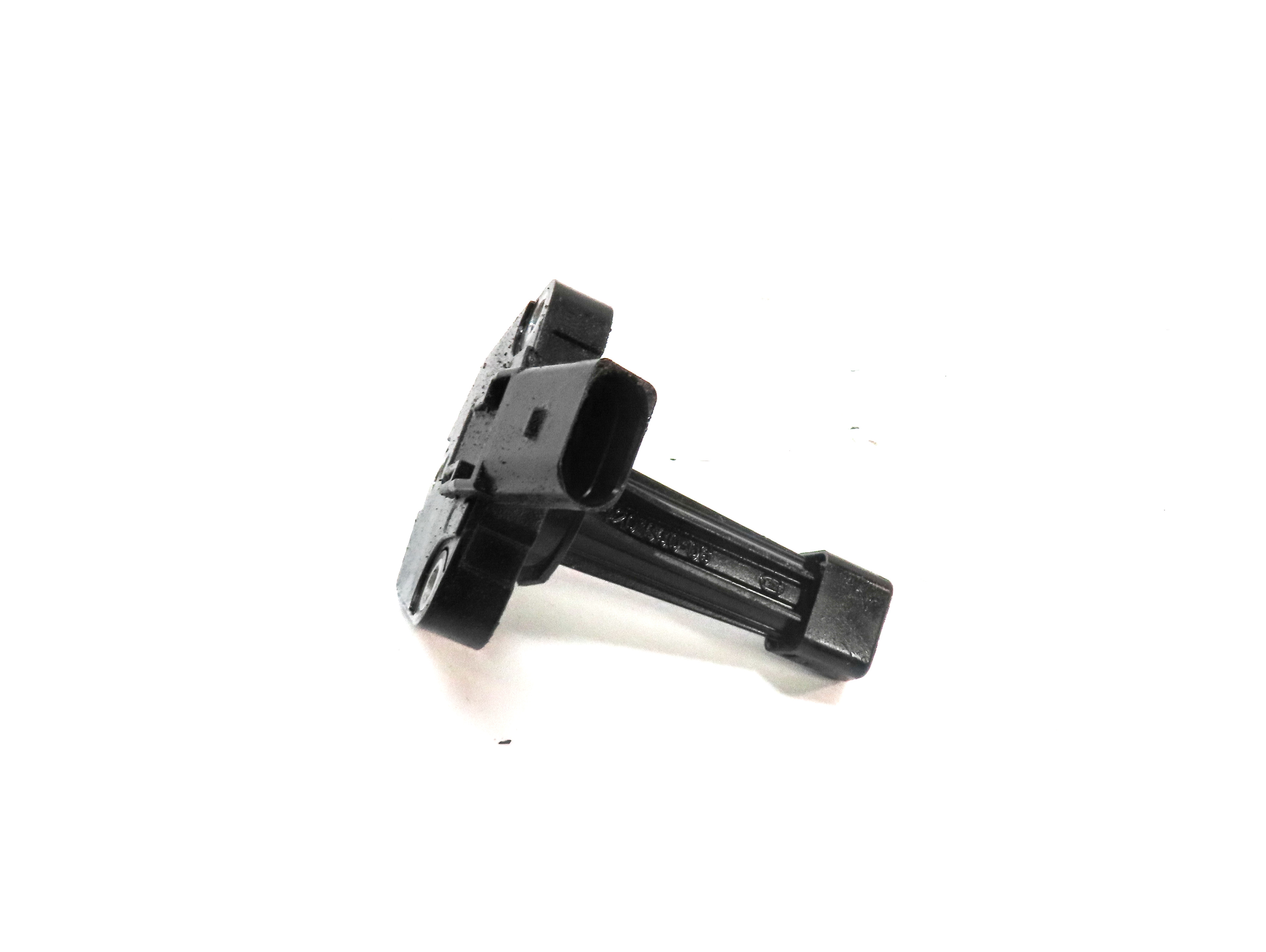 2011 PORSCHE CAYENNE (958) 4.8L (M48.52) TURBO ENGINE OIL LEVEL SENSOR — exact item pictured
